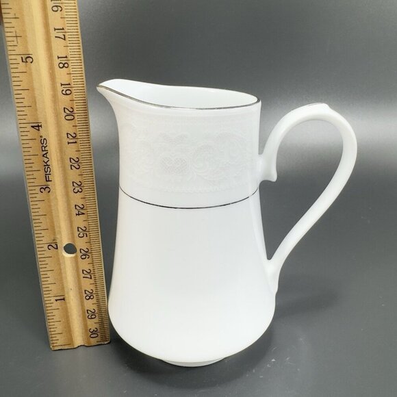 Crown Ming THE REGENT COLLECTION Porcelain Small Pitcher Jug Creamer Yung Shen - Picture 3 of 13